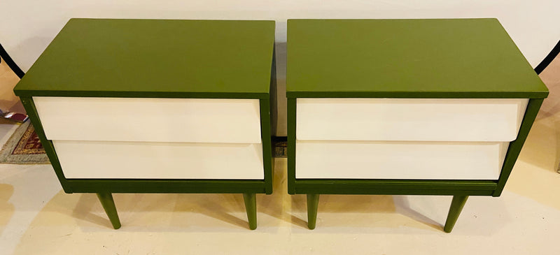 Pair of Mid Century Modern Two Tone Paint Decorated Night Stands or Lamp Tables